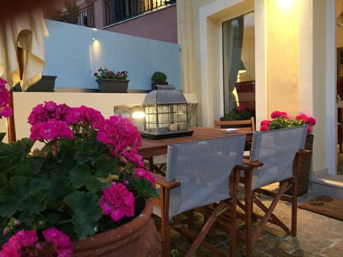 Anemomilos Jacuzzi Suite Corfu  外观 照片