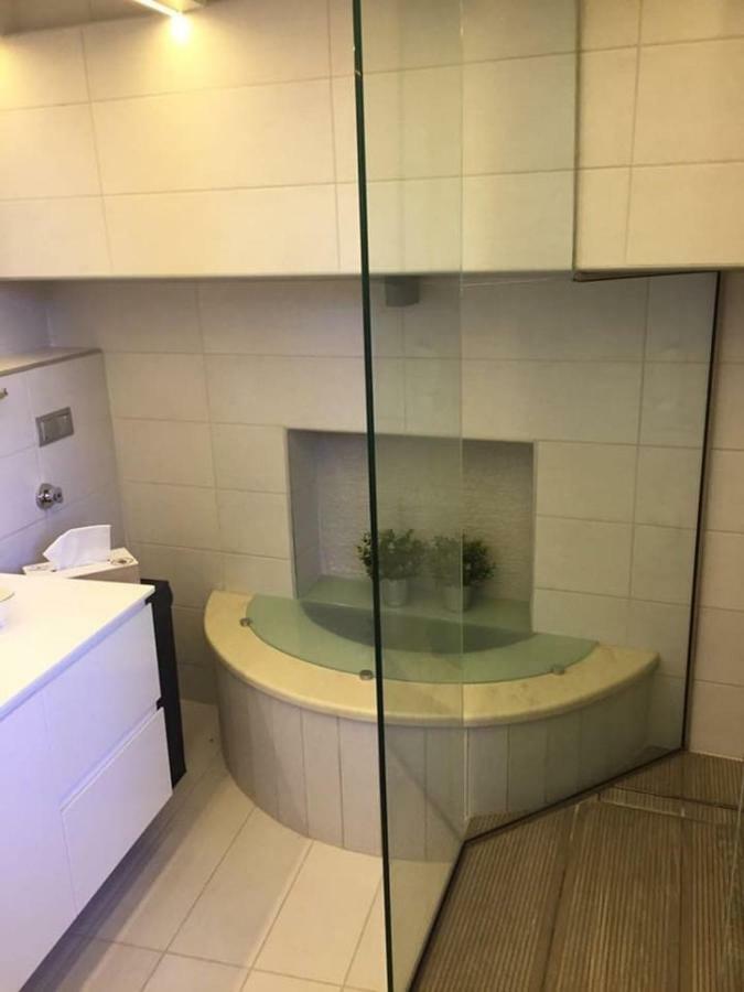 Anemomilos Jacuzzi Suite Corfu  外观 照片