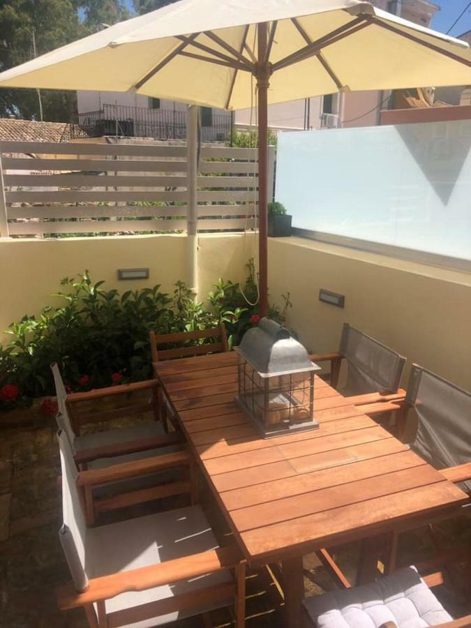 Anemomilos Jacuzzi Suite Corfu  外观 照片