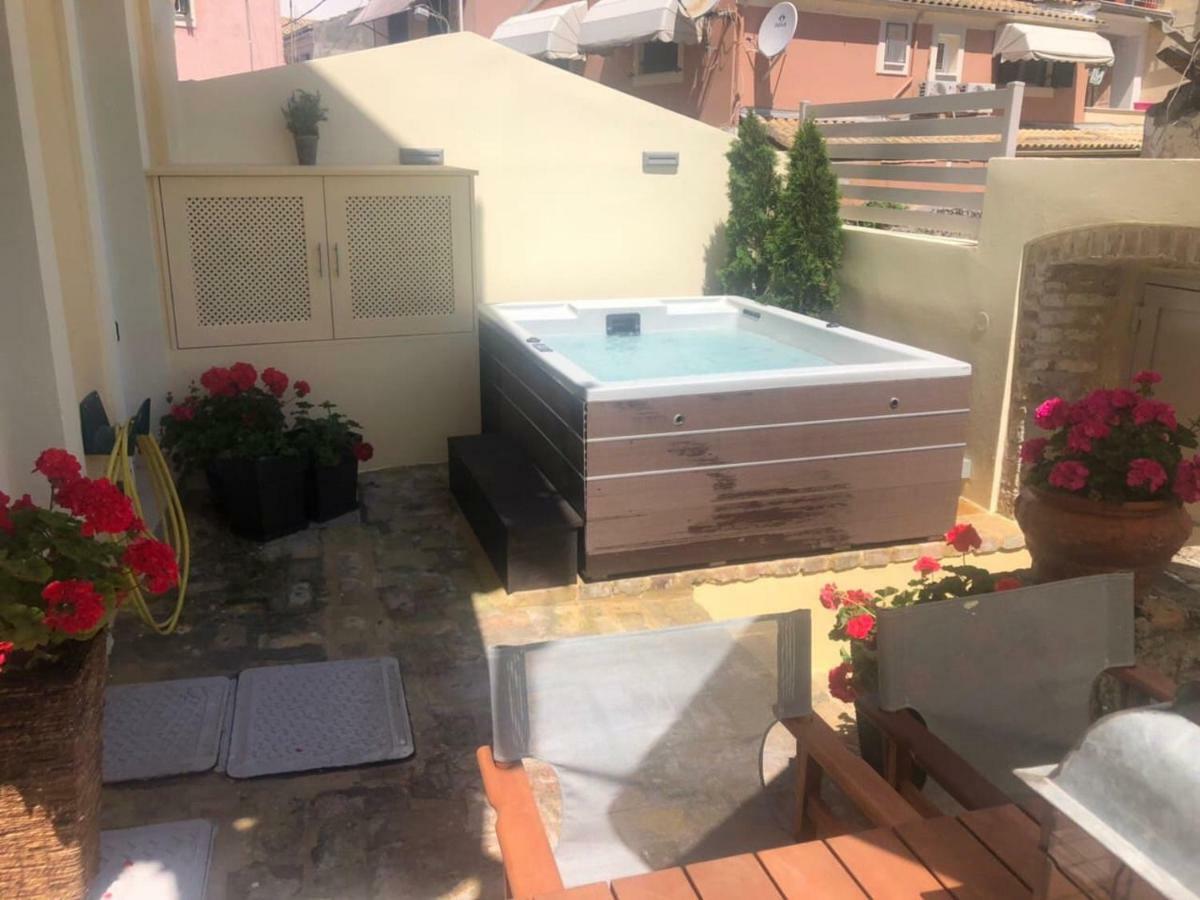 Anemomilos Jacuzzi Suite Corfu  外观 照片