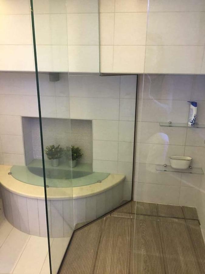 Anemomilos Jacuzzi Suite Corfu  外观 照片